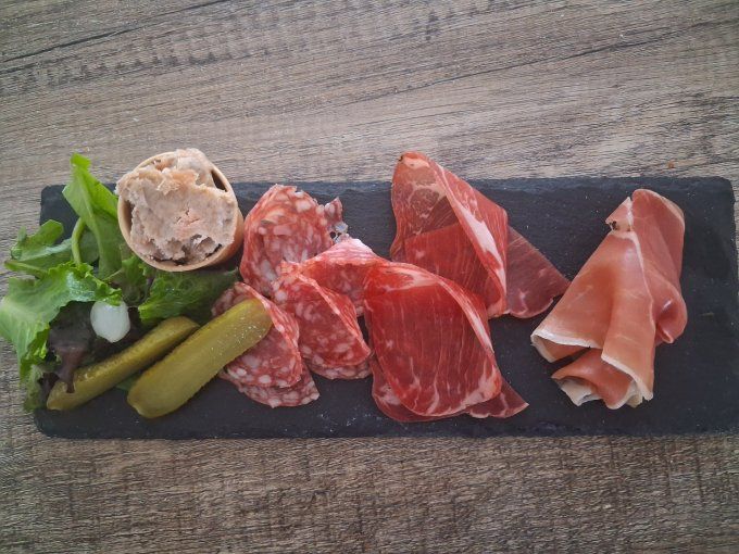 assortiment de charcuterie